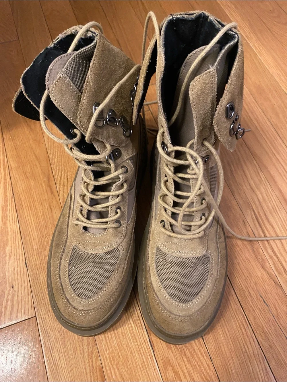 Zara Men's Tan Suede Lace-Up Tactical Boots